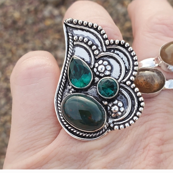 New Bloodstone & Peridot 925 Silver Ring. - Picture 9 of 16
